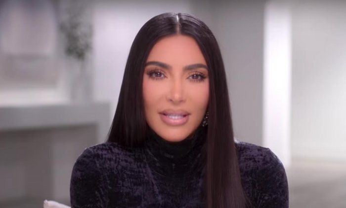 Jedna Nesta Svet M Al Iu Kim Kardashian Za Plastiky Vysolila