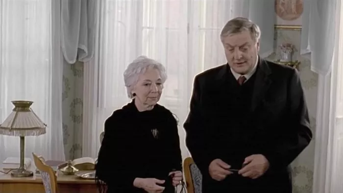 Micheline Boudet, Bruno Cremer (Commissaire Jules Maigret) zdroj: imdb.com
