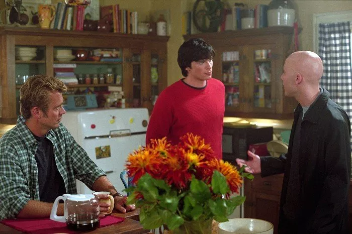 John Schneider (Jonathan Kent), Tom Welling (Clark Kent), Michael Rosenbaum (Lex Luthor)