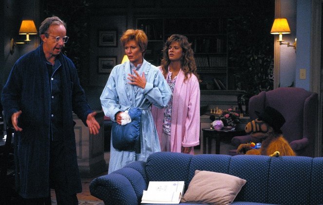 Max Wright (Willie Tanner), Andrea Elson (Lynn Tanner), Anne Schedeen (Kate Tanner)