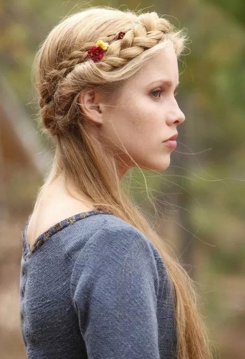 Claire Holt (Rebekah Mikaelson)