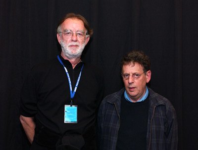 Philip Glass, Godfrey Reggio zdroj: imdb.com 
promo k filmu