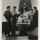 27. den (1957)