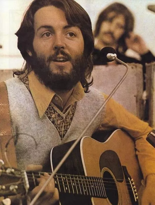 Paul McCartney, Ringo Starr, The Beatles zdroj: imdb.com