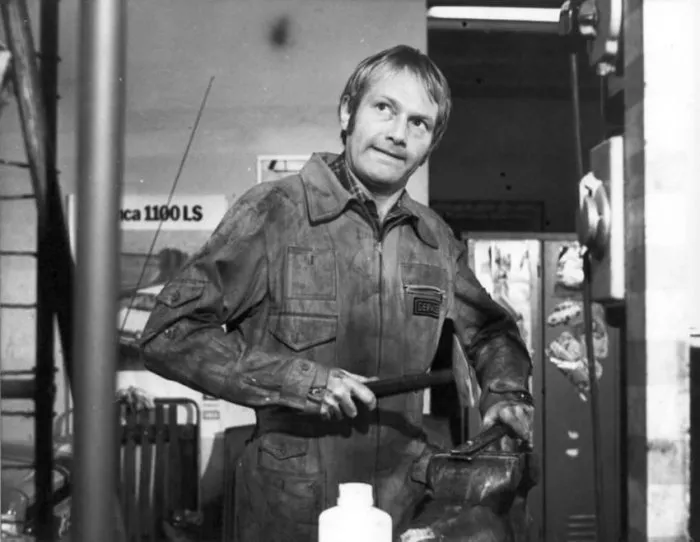 Luděk Sobota (automechanik František Koudelka) zdroj: imdb.com