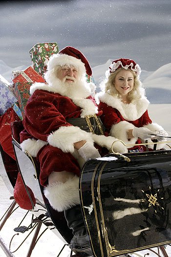 John Goodman (Santa Claus)