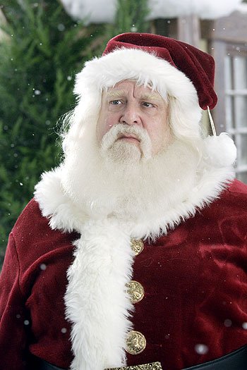 John Goodman (Santa Claus)