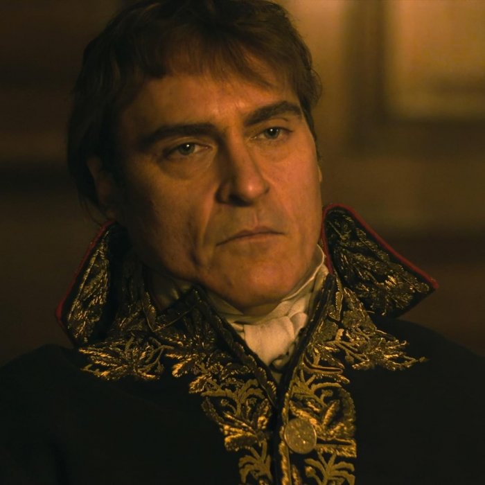 Joaquin Phoenix (Napoleon Bonaparte) zdroj: imdb.com