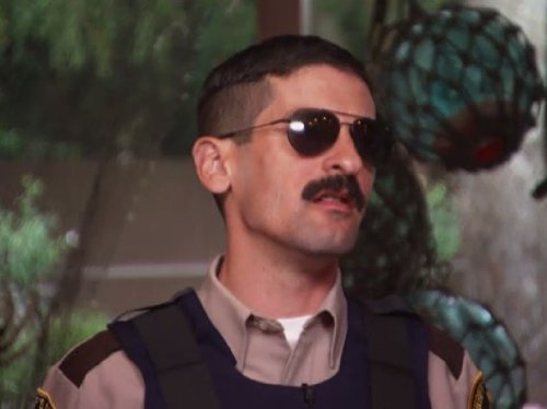 Robert Ben Garant (Deputy Travis Junior) zdroj: imdb.com