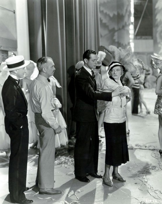 George Cooper, Marion Davies, Wilbur Mack, Robert Montgomery zdroj: imdb.com