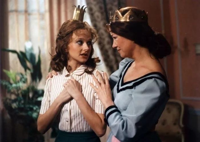 Carmen Mayerová (Queen), Simona Vrbická (Princess Anicka) zdroj: imdb.com