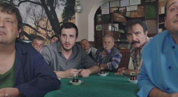 Erdal Tosun (Cemal), Berat Yenilmez (Yasar), Cengiz Bozkurt (Nafi), Fatih Artman (Riza) zdroj: imdb.com