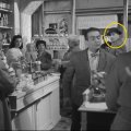Comme un cheveu sur la soupe (1956) - Un client de la crèmerie