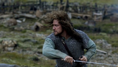 Gerard Butler (Beowulf) zdroj: imdb.com