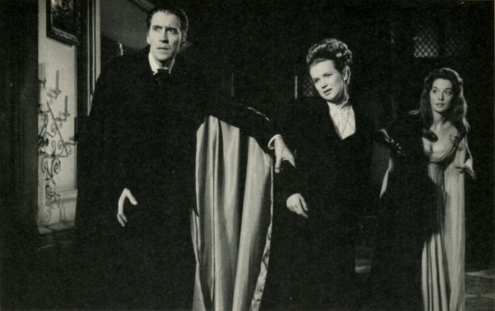 Christopher Lee (Dracula), Suzan Farmer (Diana), Barbara Shelley (Helen) zdroj: imdb.com