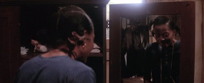 Diana Ross (Billie Holiday), Harry Caesar (The Rapist) zdroj: imdb.com