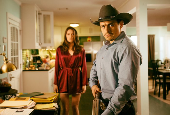Jesse Garcia (Freddie Gonzalez), Jamie Tisdale (Margaret Gonzalez) zdroj: imdb.com