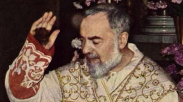 Otec Pio, tvůrce milosrdenství 2016