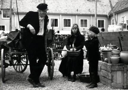 Björn Gustafson (Alfred), Maud Hansson (Lina), Jan Ohlsson (Emil) zdroj: imdb.com