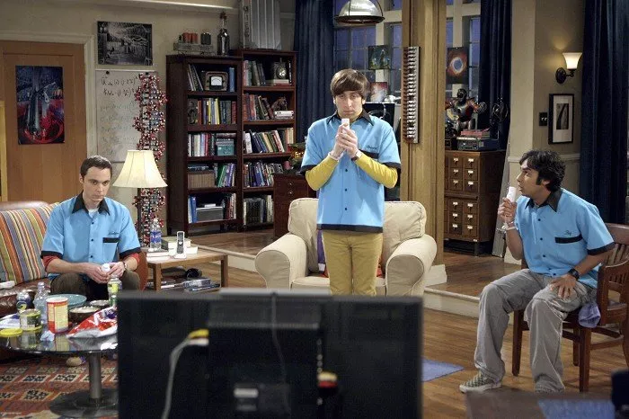 Jim Parsons (Sheldon Cooper), Simon Helberg (Howard Wolowitz), Kunal Nayyar (Raj Koothrappali)