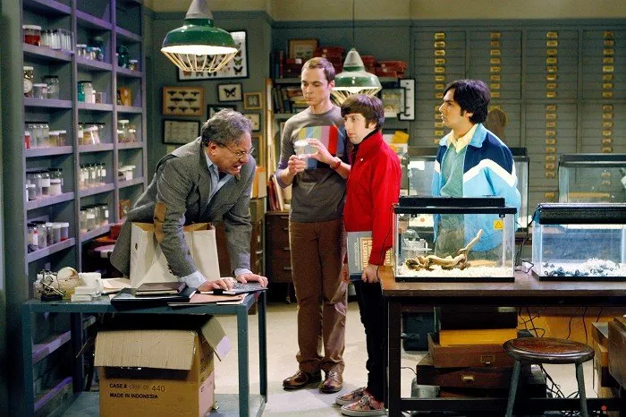 Lewis Black, Jim Parsons (Sheldon Cooper), Simon Helberg (Howard Wolowitz), Kunal Nayyar (Raj Koothrappali)
