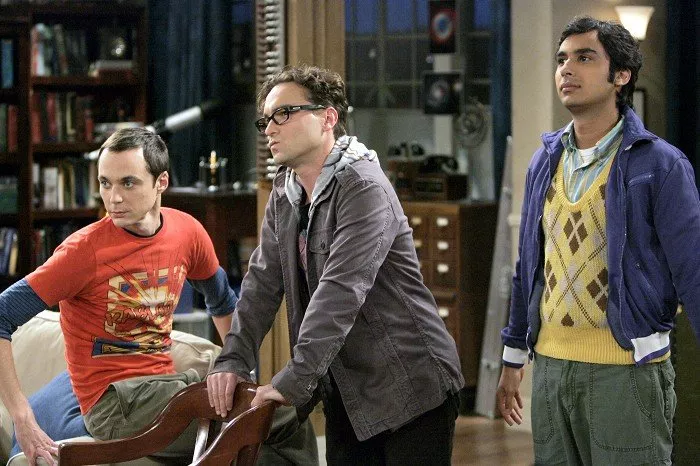 Jim Parsons (Sheldon Cooper), Johnny Galecki (Leonard Hofstadter), Kunal Nayyar (Raj Koothrappali)
