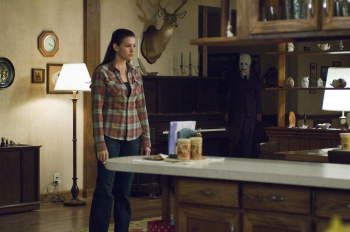 Liv Tyler (Kristen McKay), Kip Weeks (Man in the Mask) zdroj: imdb.com
