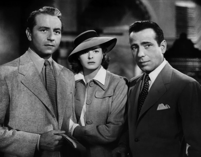 Ingrid Bergman (Ilsa Lund), Humphrey Bogart (Rick Blaine), Paul Henreid (Victor Laszlo) zdroj: imdb.com