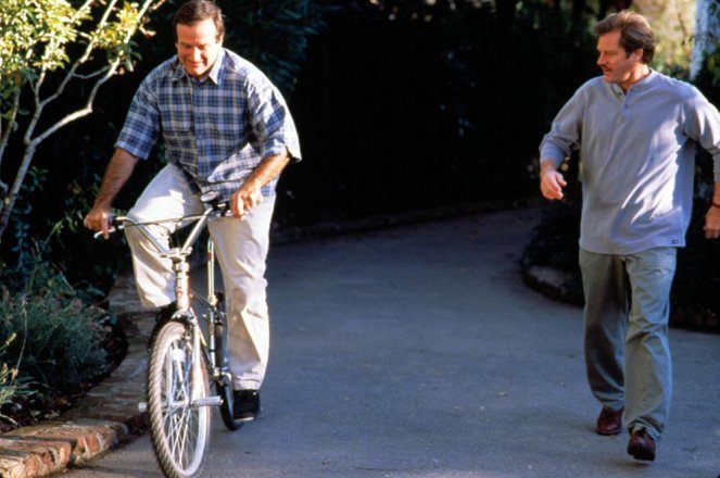 Robin Williams (Jack Powell), Brian Kerwin (Brian Powell)
