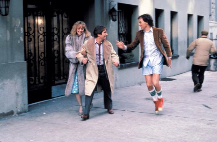 Michael Keaton (Bill Blazejowski), Shelley Long (Belinda Keaton), Henry Winkler (Chuck Lumley) zdroj: imdb.com