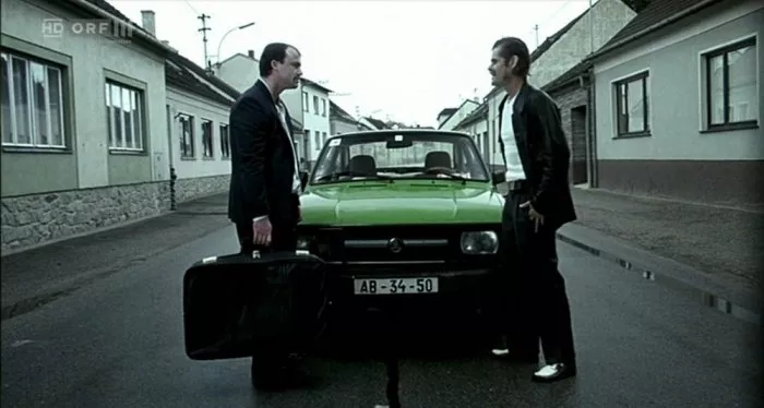 Gerhard Liebmann (Melles), Lars Rudolph (Knarek) zdroj: imdb.com