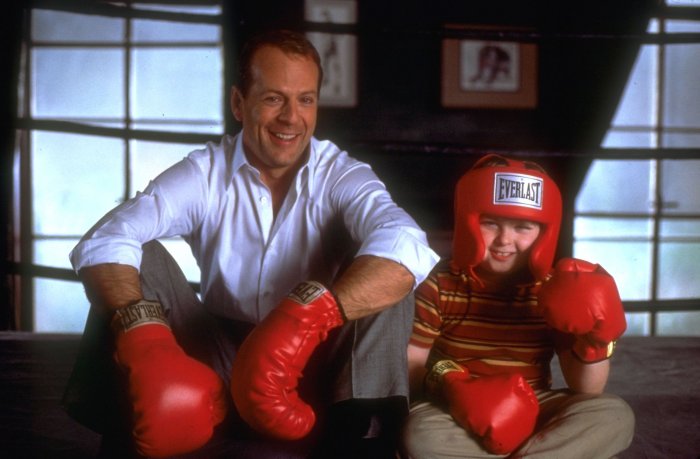 Bruce Willis (Russ Duritz), Spencer Breslin (Rusty Duritz) zdroj: imdb.com