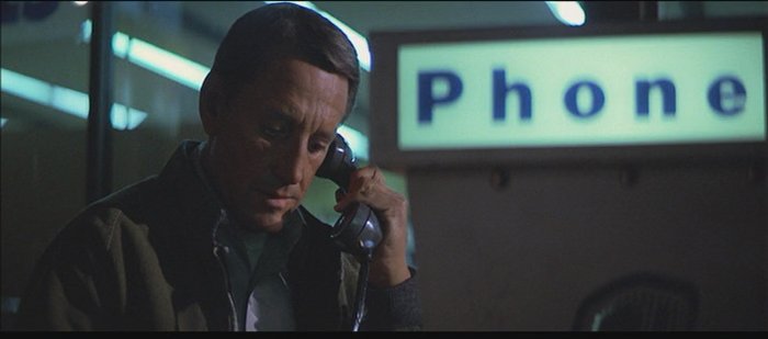 Roy Scheider (Officer Frank Murphy) zdroj: imdb.com