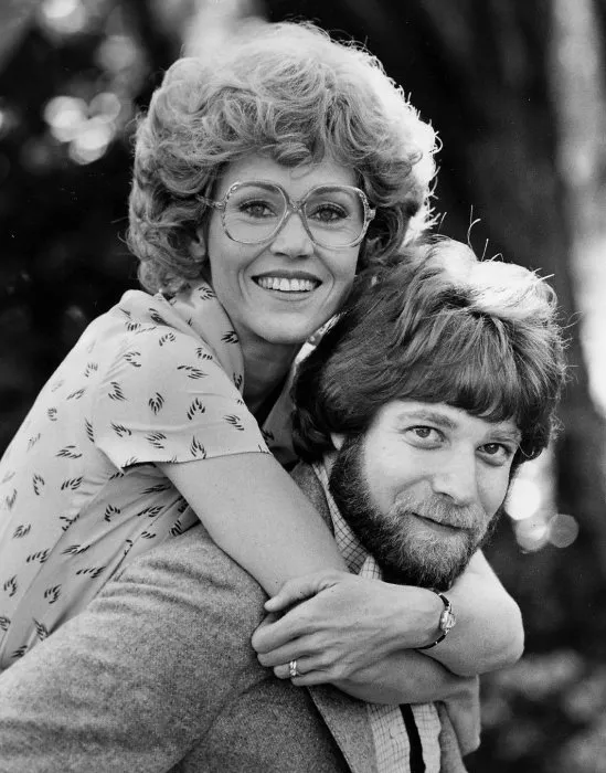 Jane Fonda (Judy Bernly), Bruce Gilbert zdroj: imdb.com