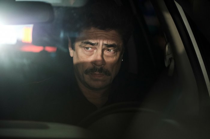 Benicio Del Toro (Tom Nichols) zdroj: imdb.com