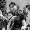 To Koritsi me ta mavra (1956) - Marina