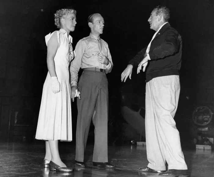 Fred Astaire (Donald Elwood), Betty Hutton (Kitty McNeil), Norman Z. McLeod zdroj: imdb.com