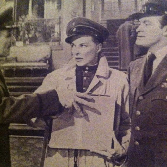 Katharine Hepburn (Captain Vinka Kovelenko), Bob Hope (Major Charles 
