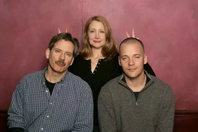 Campbell Scott (Jeffrey), Patricia Clarkson (Elaine), Peter Sarsgaard (Robert) zdroj: imdb.com 
promo k filmu