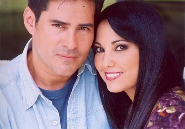Carlos Montilla (Pablo Martínez), Lilibeth Morillo (Fernanda Santana de Rianchi) zdroj: imdb.com