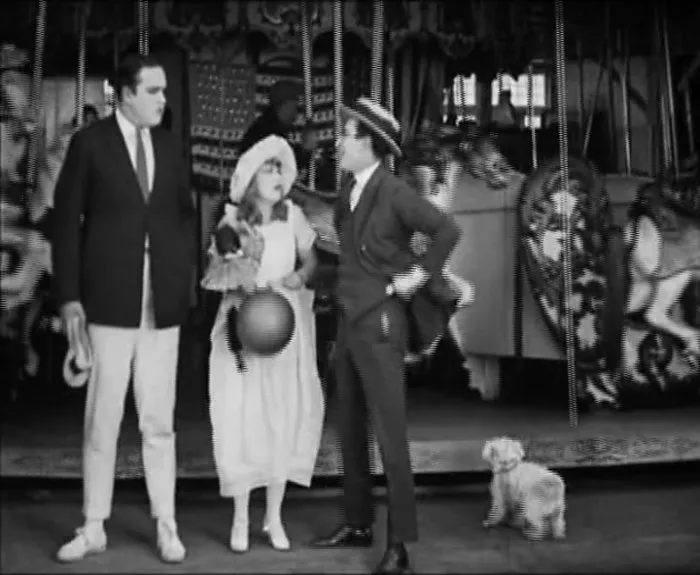 Roy Brooks (The Rival), Mildred Davis (The Girl), Harold Lloyd (The Boy) zdroj: imdb.com