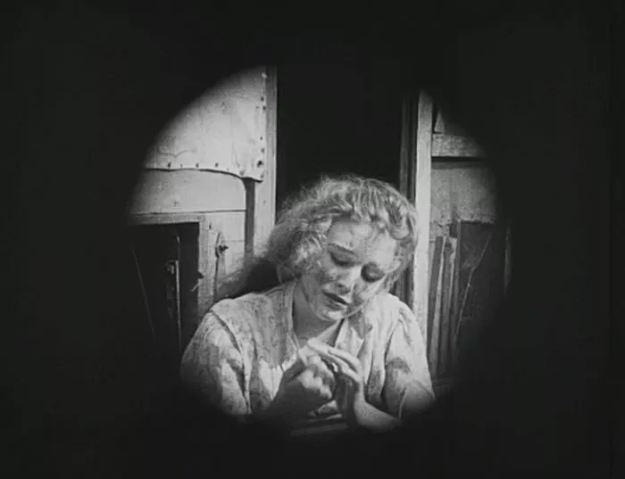 Edna Purviance (Gypsy drudge) zdroj: imdb.com