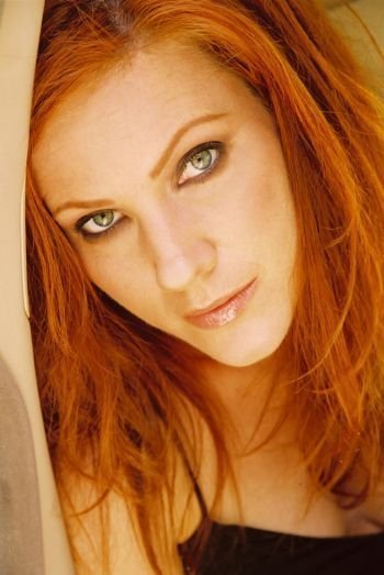 Elisa Donovan (Malika) zdroj: imdb.com