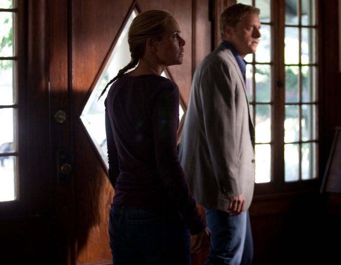 Maria Bello (Kate), Alan Tudyk (Eric) zdroj: imdb.com