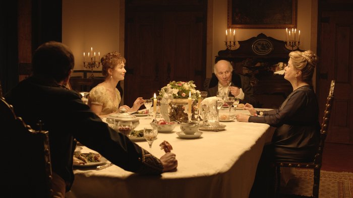 Catherine Deneuve, Isabelle Huppert, Michel Piccoli zdroj: imdb.com