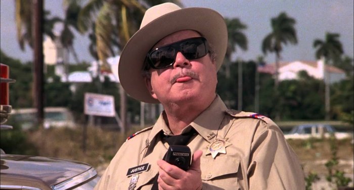 Jackie Gleason (Sheriff Buford T. Justice) zdroj: imdb.com