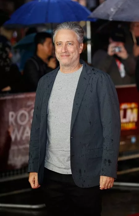 Jon Stewart zdroj: imdb.com 
promo k filmu