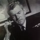 Potopte Bismarck! (1960) - Captain Jonathan Shepard