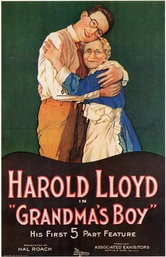 Harold Lloyd (Harold - Grandma’s Boy), Anna Townsend (Harold’s Grandma) zdroj: imdb.com
