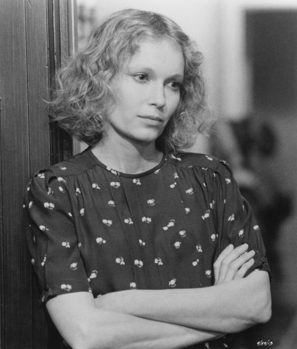 Mia Farrow (Hannah) zdroj: imdb.com